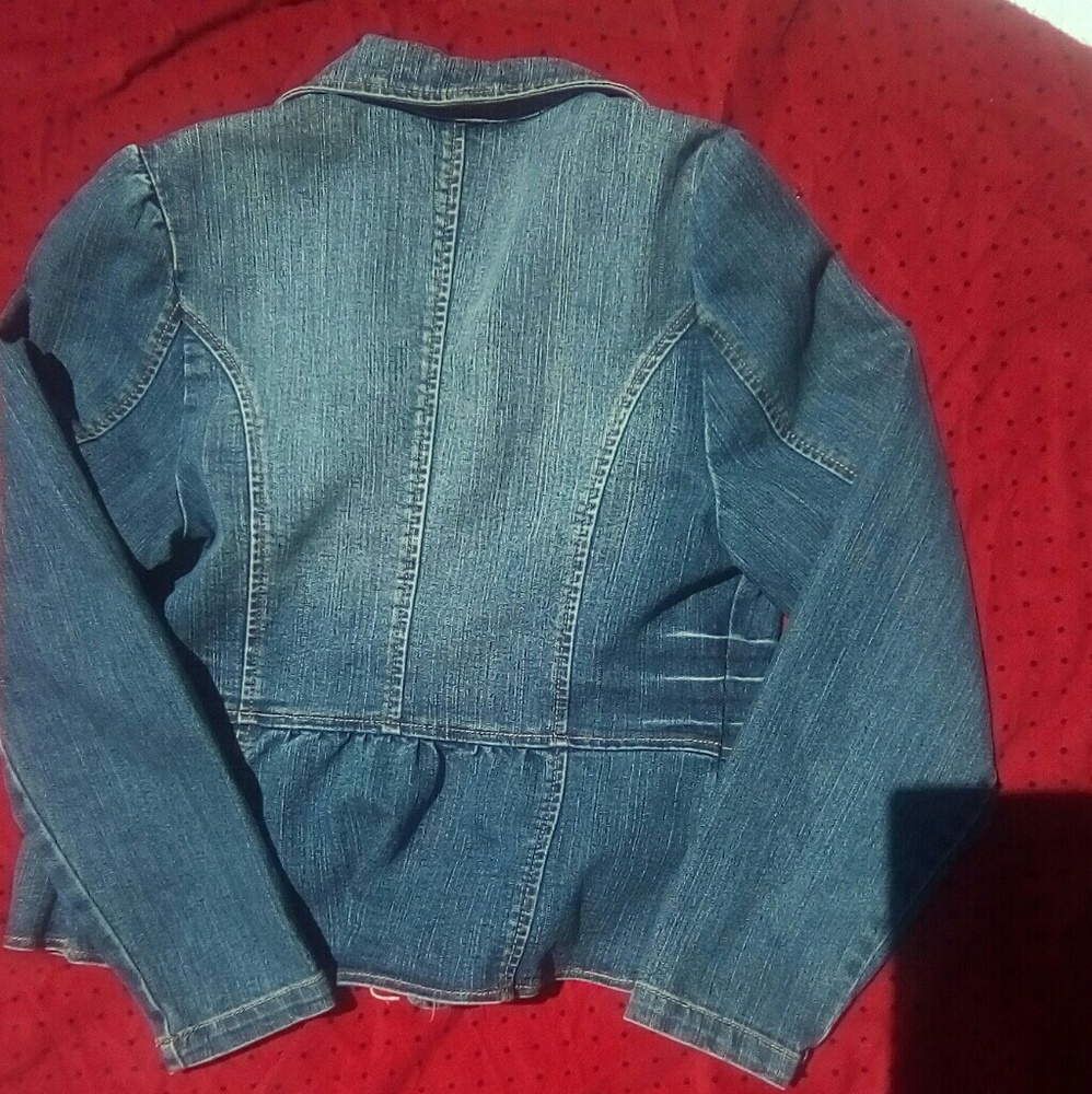 Jacket - Picture 3 of 3